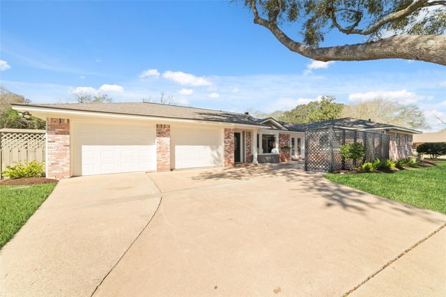 5603 Iris Lane, Katy, TX 77493