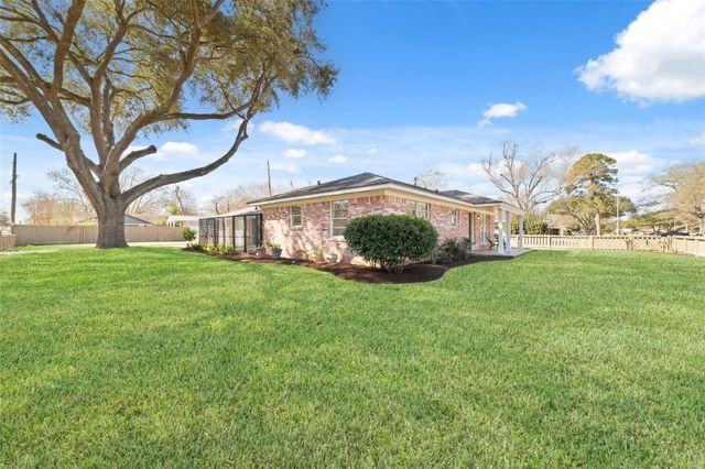 5603 Iris Lane, Katy, TX 77493