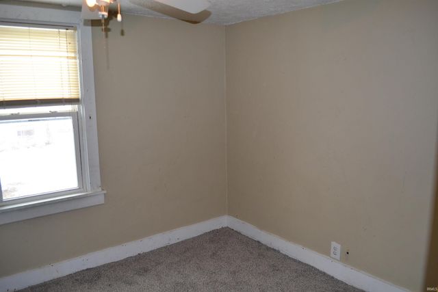 9978 N State Road 119, Monticello, IN 47960