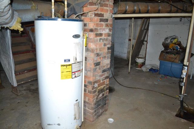 9978 N State Road 119, Monticello, IN 47960