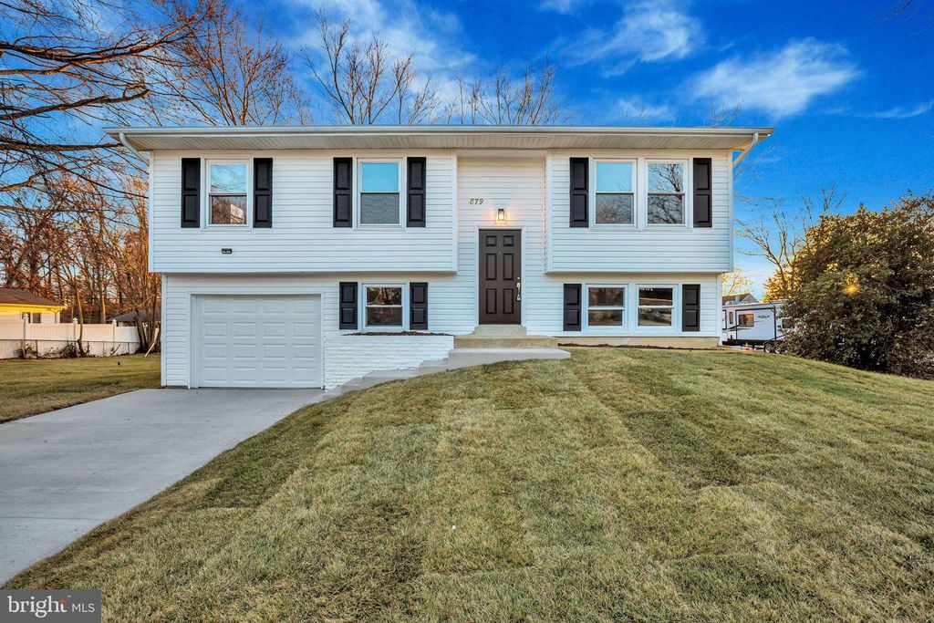 879 COPLEY AVE, Waldorf, MD 20602