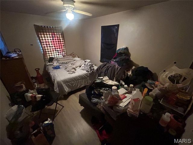 7027 Dawson Place, St Louis, MO 63136