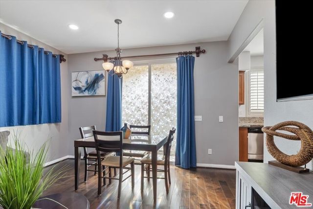 11926 Olive Glen Lane, Los Angeles, CA 90047