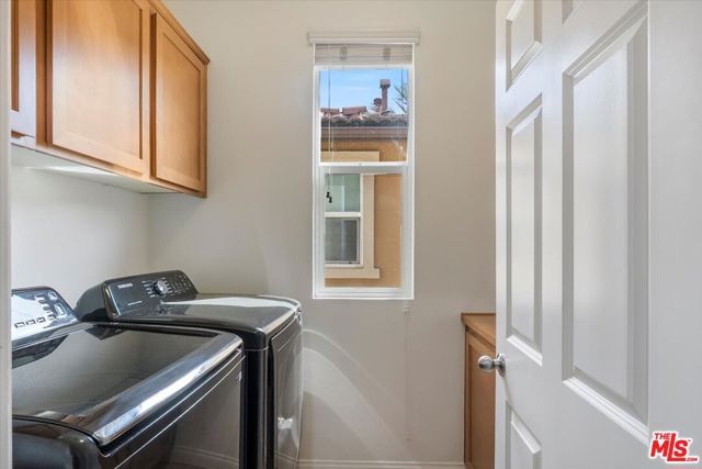 11926 Olive Glen Lane, Los Angeles, CA 90047