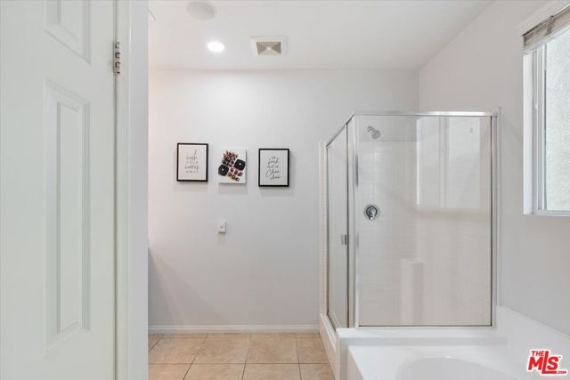 11926 Olive Glen Lane, Los Angeles, CA 90047