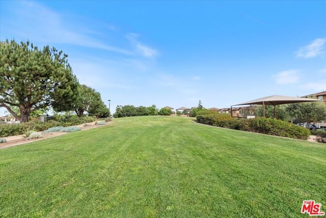 11926 Olive Glen Lane, Los Angeles, CA 90047