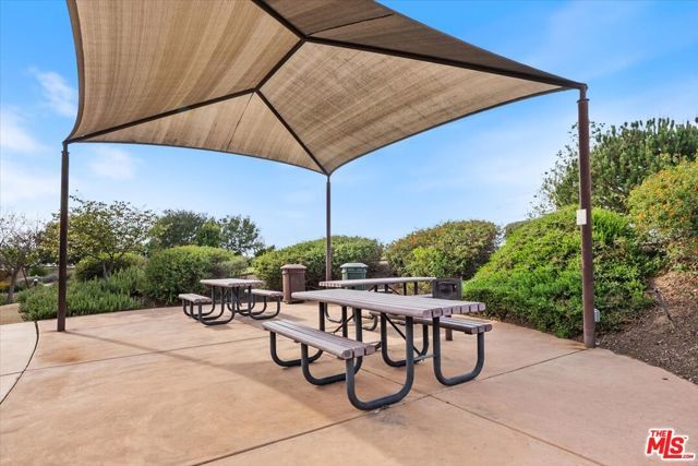 11926 Olive Glen Lane, Los Angeles, CA 90047