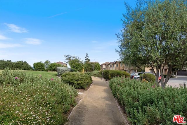 11926 Olive Glen Lane, Los Angeles, CA 90047