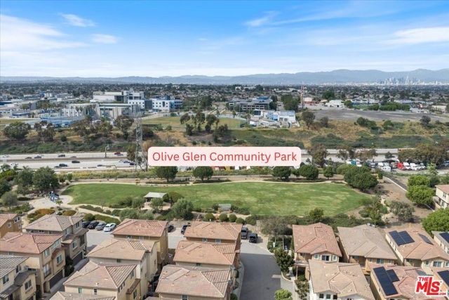 11926 Olive Glen Lane, Los Angeles, CA 90047