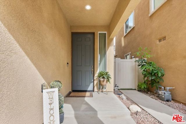 11926 Olive Glen Lane, Los Angeles, CA 90047