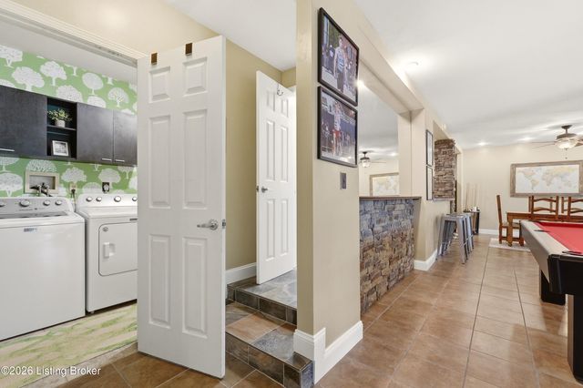 3419 Mt Rainier Dr, Louisville, KY 40241