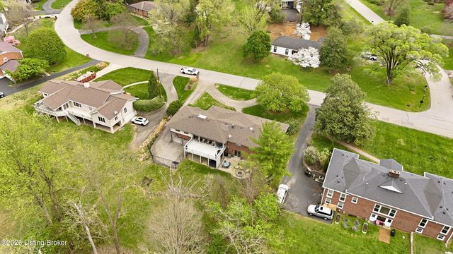 3419 Mt Rainier Dr, Louisville, KY 40241