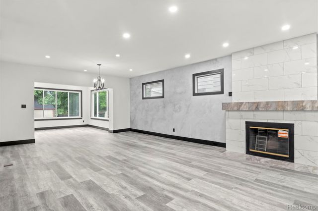 2283 Lamothe Street, Detroit, MI 48206