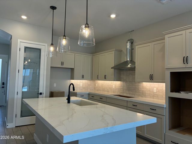22447 E Oriole Way, Queen Creek, AZ 85142