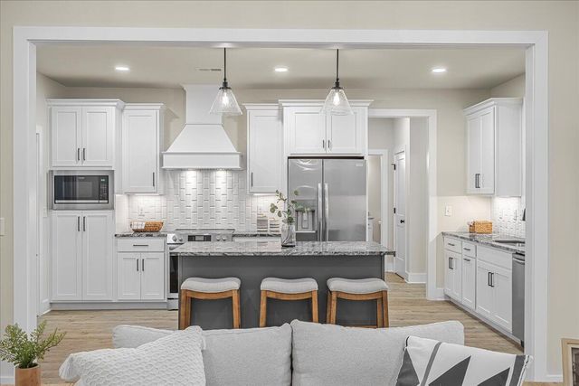 124 Maple Lawn Circle, Nicholasville, KY 40356