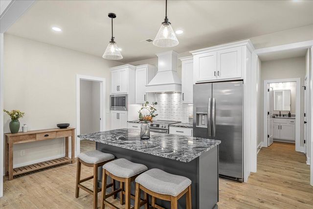 124 Maple Lawn Circle, Nicholasville, KY 40356