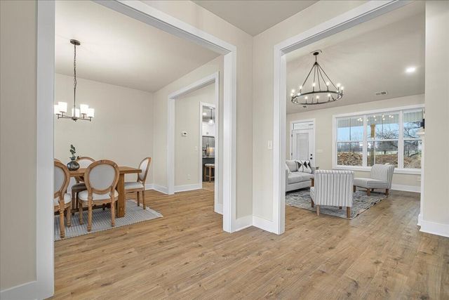 124 Maple Lawn Circle, Nicholasville, KY 40356