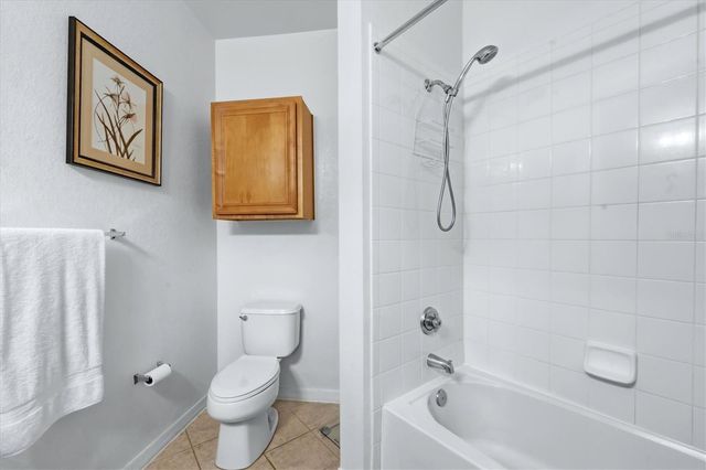 8325 38TH STREET CIRCLE E 307, Sarasota, FL 34243