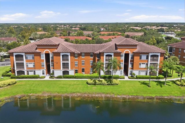 8325 38TH STREET CIRCLE E 307, Sarasota, FL 34243
