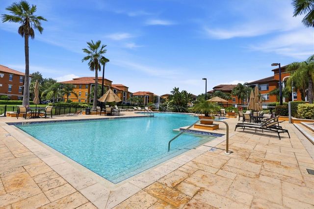 8325 38TH STREET CIRCLE E 307, Sarasota, FL 34243
