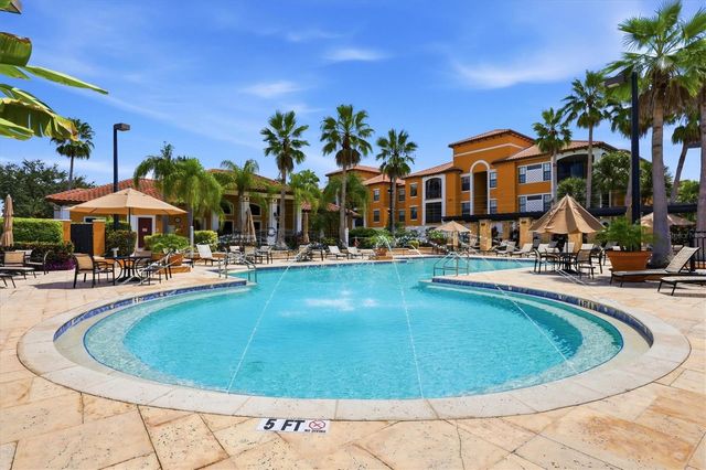 8325 38TH STREET CIRCLE E 307, Sarasota, FL 34243