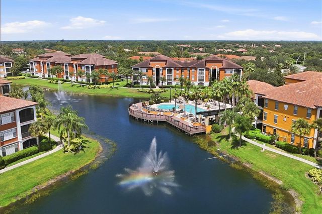 8325 38TH STREET CIRCLE E 307, Sarasota, FL 34243