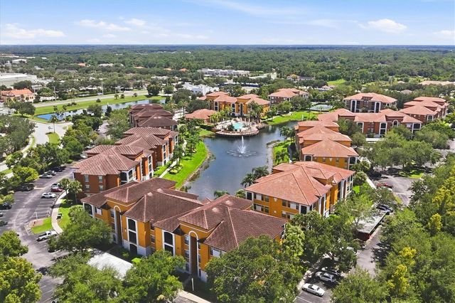 8325 38TH STREET CIRCLE E 307, Sarasota, FL 34243