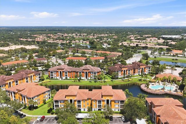 8325 38TH STREET CIRCLE E 307, Sarasota, FL 34243
