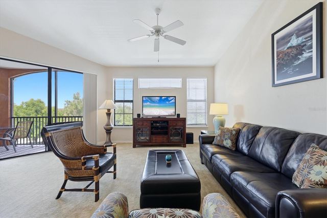 8325 38TH STREET CIRCLE E 307, Sarasota, FL 34243