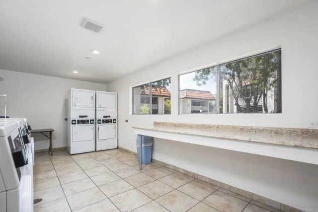 6878 NAVAJO RD 36, San Diego, CA 92119