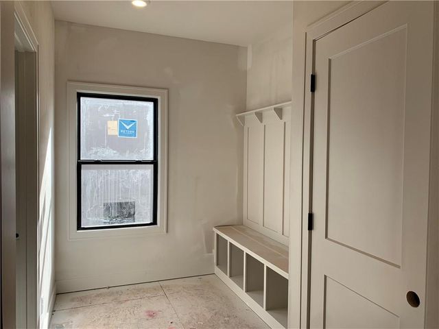 10515 N Liberty Street, Kansas City, MO 64155