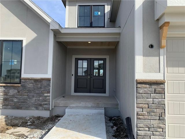 10515 N Liberty Street, Kansas City, MO 64155