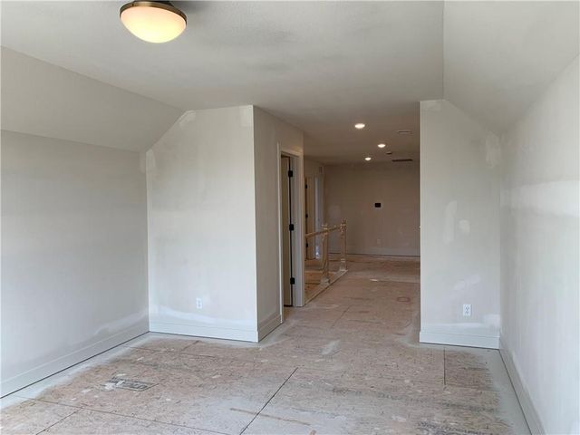 10515 N Liberty Street, Kansas City, MO 64155