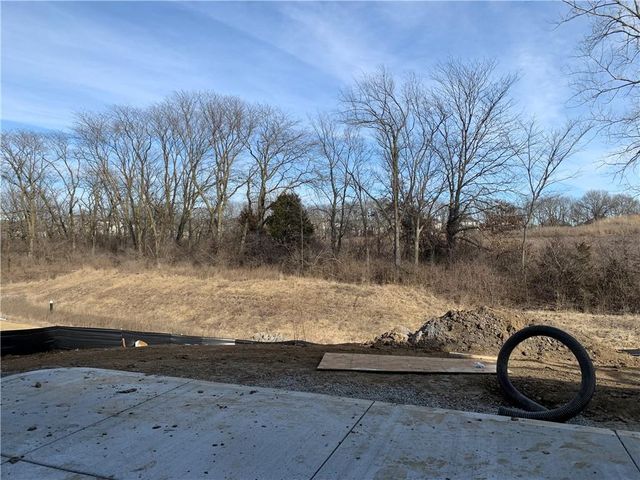 10515 N Liberty Street, Kansas City, MO 64155