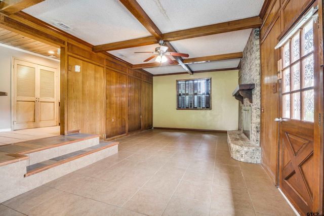 3304 VZ County Road 1712, Grand Saline, TX 75140