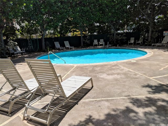 750 Amana Street 1504, Honolulu, HI 96814