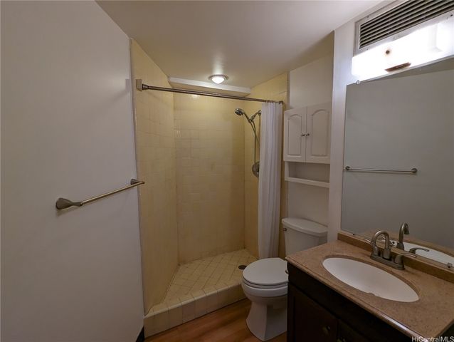 750 Amana Street 1504, Honolulu, HI 96814