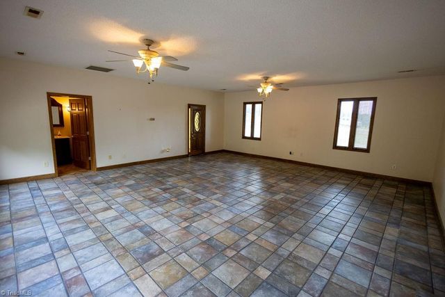 3605 NC 268, Siloam, NC 27047