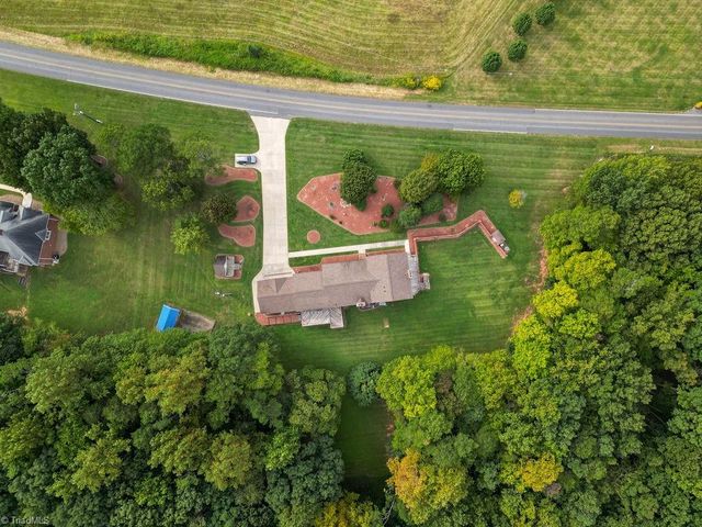 3605 NC 268, Siloam, NC 27047