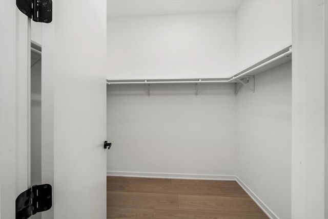 5830 N Lincoln Avenue 2S, Chicago, IL 60659