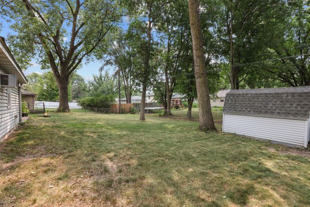 330 110th Lane NW, Coon Rapids, MN 55448