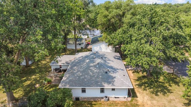330 110th Lane NW, Coon Rapids, MN 55448