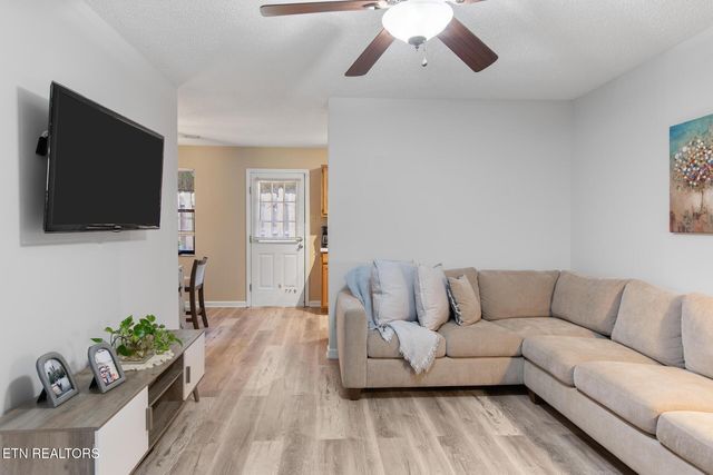 3711 Gunnison Way, Knoxville, TN 37921