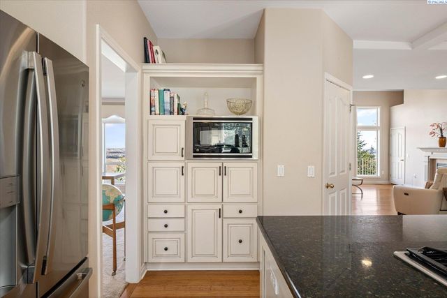 1213 Brentwood Ave, Richland, WA 99352