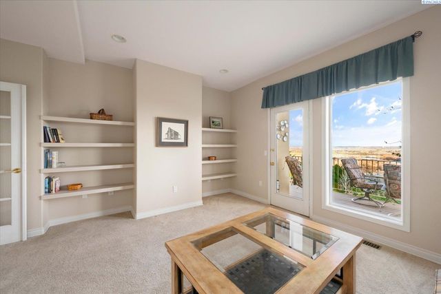 1213 Brentwood Ave, Richland, WA 99352