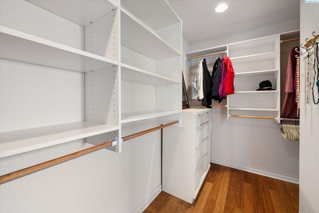 1213 Brentwood Ave, Richland, WA 99352