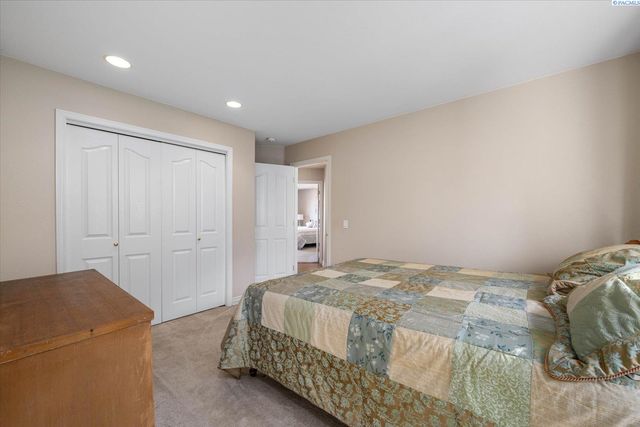 1213 Brentwood Ave, Richland, WA 99352