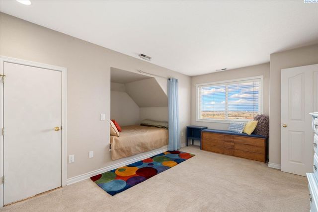 1213 Brentwood Ave, Richland, WA 99352