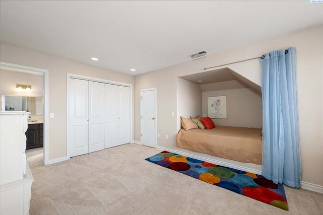 1213 Brentwood Ave, Richland, WA 99352