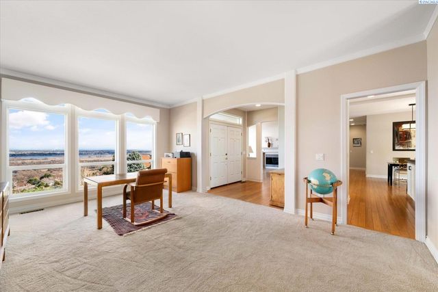 1213 Brentwood Ave, Richland, WA 99352